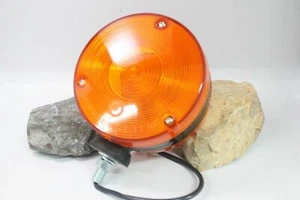 Kubota 4.5" Turn Signal Light Lamp Amber 32530-33610 - Picture 1 of 7