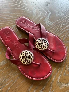Brighton RED slip on sandals ALICE made in Brazil Silver medallion Sz 8.5M - Picture 1 of 4