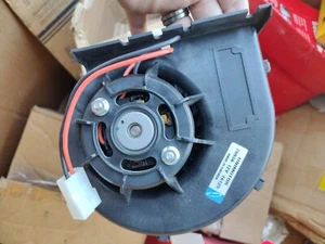 Motor soplador trasero HVAC 4 estaciones 76936 - Imagen 1 de 5