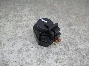 AMANA REFRIGERATOR DEFROST TIMER PART # 10428601 R0168027 - Picture 1 of 1