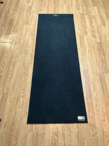 Aurorae Classic Navy Blue, Non-Slip 1/4” Thick 72” Yoga Mat Preowned, Mayan Bag - Picture 1 of 10