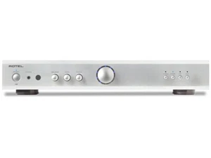 ROTEL A8 OFFERTA GARANZIA UFFICIALE silver Amplificatori stereo integrati - Foto 1 di 3