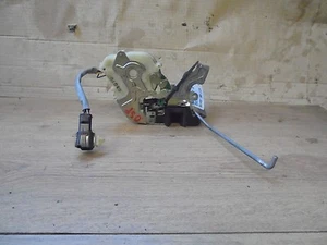 ACTUADOR MOTOR BLOQUEO CENTRALIZADO DELANTERO LADO CONDUCTOR OFFSIDE KIA SORENTO 2004 - Imagen 1 de 1