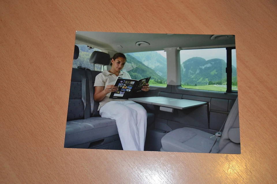 PHOTO DE PRESSE ( PRESS PHOTO ) Volkswagen Multivan (T5) de 2003 VW443 - Photo 1/1