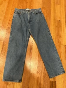 Levis Jeans Mens 34x30 550 Relaxed Straight Medium Blue Wash Denim - Picture 1 of 13