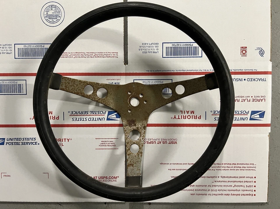 Volante vintage AMERICAN GRAFFITI John Milner 1932 Ford cupé Hot Rod antiguo Foto 1 de 4