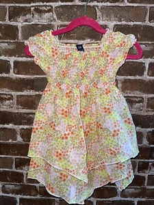 BABY GAP GIRLS 18-24 MONTHS SMOCKED FLORAL HANKERCHIEF DRESS FLOWERS ORANGE - Picture 1 of 3