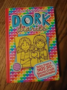 Dork Diaries Buch #12 Geschichten aus einem nicht so geheimen Schwarm Hardcover Rachel Russell - Bild 1 von 8