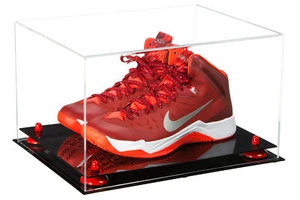 Par de zapatos de baloncesto de acrílico transparente de lujo con elevadores rojos (A082-RR) - Imagen 1 de 1
