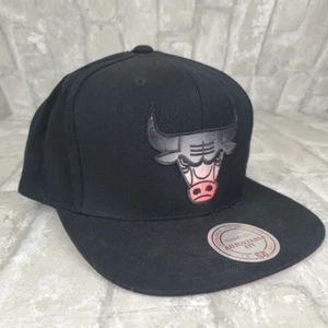 Chicago Bulls Mitchell & Ness Snapback Mütze 3D Logo bestickt Cap Neu - Bild 1 von 9