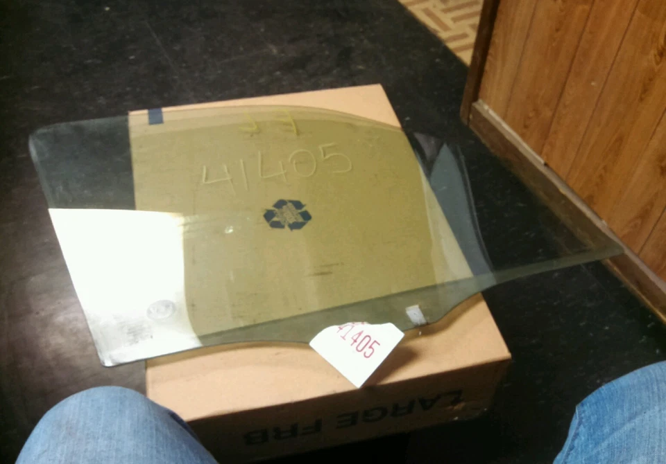 2001 2002 2003 2004 2005 2006 年 2007 福特 ESCAPE 门玻璃窗前 LH — 第 1/1 张图片