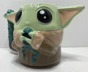Tazza ceramica scolpita Star Wars Il Mandaloriano "Baby Yoda": nuova spedizione gratuita - Foto 1 di 7
