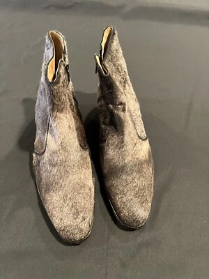 Bota de cuero con cadena Ludlow de la colección John Varvatos. 13/46. $998 Foto 1 de 4