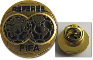 Official FIFA Referee Badge World Cup 1982 Football - Picture 1 of 1