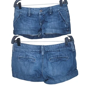 American Eagle Distressed Whiskered Booty Jean Shorts Size 6 Short Inseam 2" - Picture 1 of 6