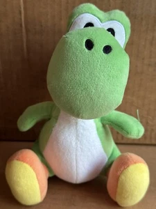 Nintendo Super Mario Bros Yoshi Turtle Plush 10" Plush SUPER CLEAN EUC - Picture 1 of 3