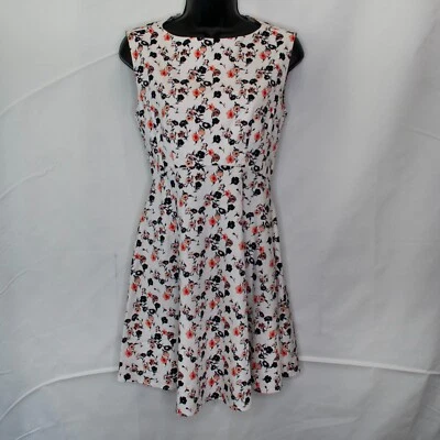 Vestido French Connection Floral Ajuste y Acampanado Para Mujer 2 Blanco Sin Mangas KK07X Foto 1 de 4