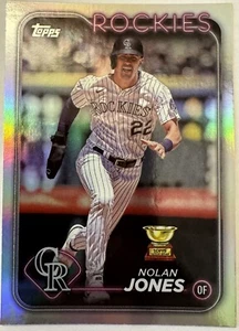 2024 Topps Serie 2 Nolan Jones Regenbogenfolie parallel #374 Rockies - Bild 1 von 2