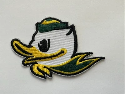 "Parche bordado de hierro vintage de 3"" X 2"" The University of Oregon DUCKS" Foto 1 de 2