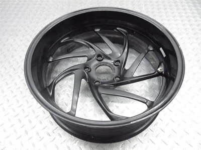 Llanta trasera BMW K1300 K1300S 2015 08-16 17x6 recta video real fabricante de equipos originales Foto 1 de 4