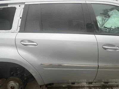 MERCEDES-BENZ GL 450 2007-2012 MONTAJE PUERTA TRASERA DERECHA CÓDIGO DE COLOR: C775 OEM Foto 1 de 4