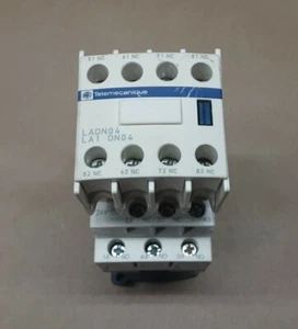 TELEMECANIQUE LAD4TBDL /w LADN02 Contactor Schneider Electric #4027D131PR5SI - Picture 1 of 5