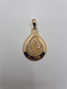 Schöner Goldanhänger mit einem Jaspis Stein - Bild 1 von 7