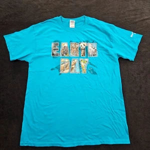 Earth Day Animals Blue Short Sleeve Cotton T-Shirt Adult L - Picture 1 of 11