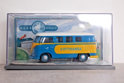 CORGI 07001 VW MINIBUS LUFTHANSA - Image 1 of 4