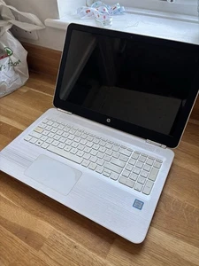 HP Pavilion 15 Notebook - For Parts Not Working - Afbeelding 1 van 7