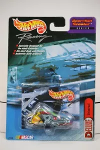 Scorchin Scooter, NASCAR Diecast HotWheels item #25114, VINTAGE 2000 - Picture 1 of 2