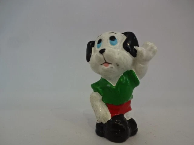 Meistermarken / Lustige Tierfiguren / Hund mit glänzend dunkelroter Hose - 40 mm - Bild 1 von 1