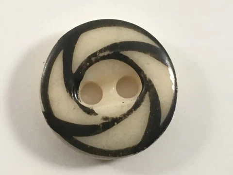 Antique China Stencil Button Black and Ivory White Color 1/2" Cover