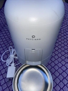 Petlibro PLAF008 Air Automatic Feeder, WiFi Cat and Dog Automated - Picture 1 of 3