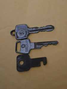 Chrysler Dodge Plymouth Keys Lot Y154 Ignition Door Trunk Glovebox Pentastar - Bild 1 von 4