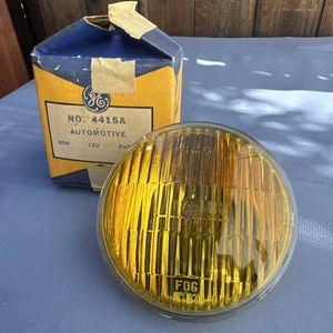 Nuevo de Lote Antiguo GE Viga Sellada 4415A Lámpara Antiniebla Ámbar 12 voltios 35w Hecho en EE. UU. - Imagen 1 de 6