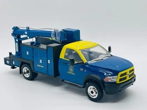 First Gear Diecast 1/34 2015 Dodge Ram 5500 w/ Service Body J.F. Kiely USED. - Picture 1 of 1
