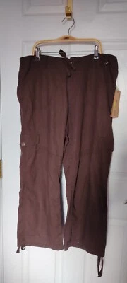 Pantalones cargo cortos al tobillo de lino tallado con volantes para mujer 12 bolsillos marrones informales de verano Foto 1 de 4