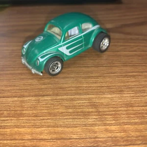 2004 Hot Wheels Larry Wood Holiday Rods Volkswagon VW Beetle Green - Picture 1 of 10