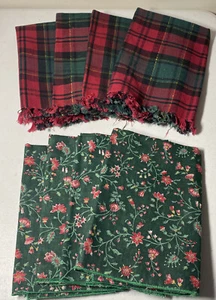2 Sets 4 Each Holiday Cloth Square Napkins Plaid Green Black Red Festive - Bild 1 von 6