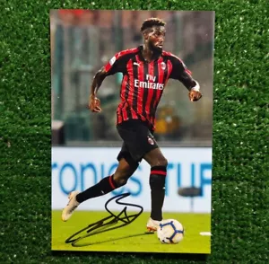 FOTO BAKAYOKO MILAN AUTOGRAFATA SIGNED CALCIO PHOTO AUTOGRAPH - Foto 1 di 1