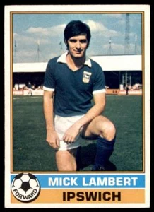 Topps Football Red 1977 (B1) Mick Lambert Ipswich Town No. 9 - Picture 1 of 2