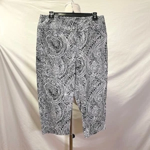 BAMBOO TRADERS Black & White Paisley Stretch Capri Crop Pants Size 14P - Picture 1 of 4