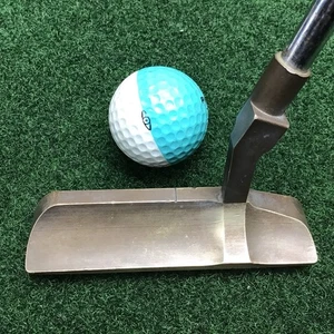 LH BRASS BLADE putter, lavorato in USA, CONVESSO 34,5" mancino - Foto 1 di 13