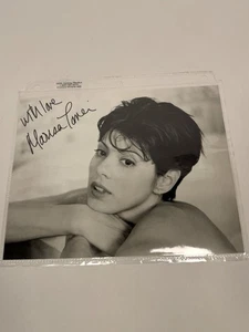 Marisa Tomei signed 8x10 Foto - original Autogramm - "With Love" Aufschrift - Bild 1 von 2