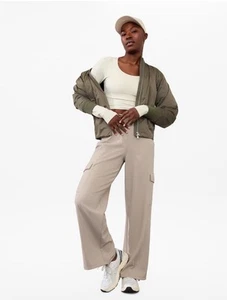 Athleta Venice Cargo Wide Leg Pant - XXS - Federn - Neu mit Etikett - Bild 1 von 4