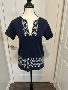 Madewell Embroidered Split Neck Top Navy White Cotton Size XS Style A3166 - Picture 1 of 7