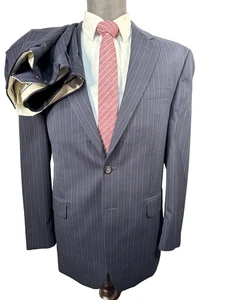 CHAPS Herren Marineblau Nadelstreifen Wolle Plissee 2-teilig Anzug 42R Sakko 37x29 Hose - Bild 1 von 13