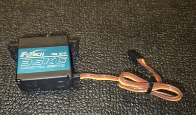 FEETECH SERVO 35KG METAL GEAR WATERPROOF HIGH TORQUE FT5330M 7.4V - Image 1 of 2