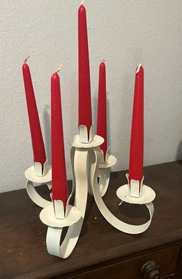 Candelabro de Metal Blanco De Colección 8"x10" Núcleo de Casa 5 Velas Incluidas Shabby Chic Foto 1 de 4